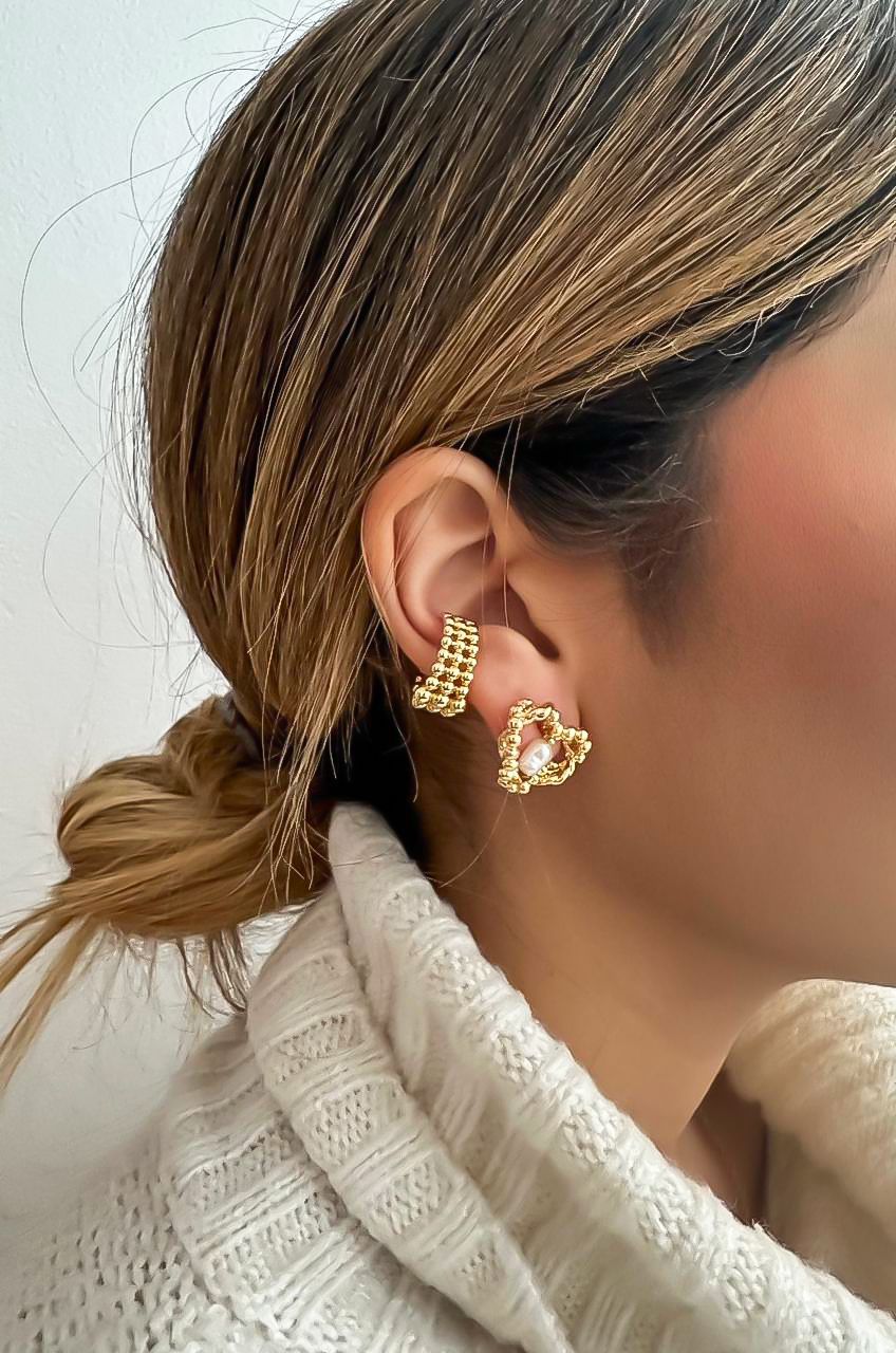 EARCUFF TRIPLE BOLITAS DORADAS