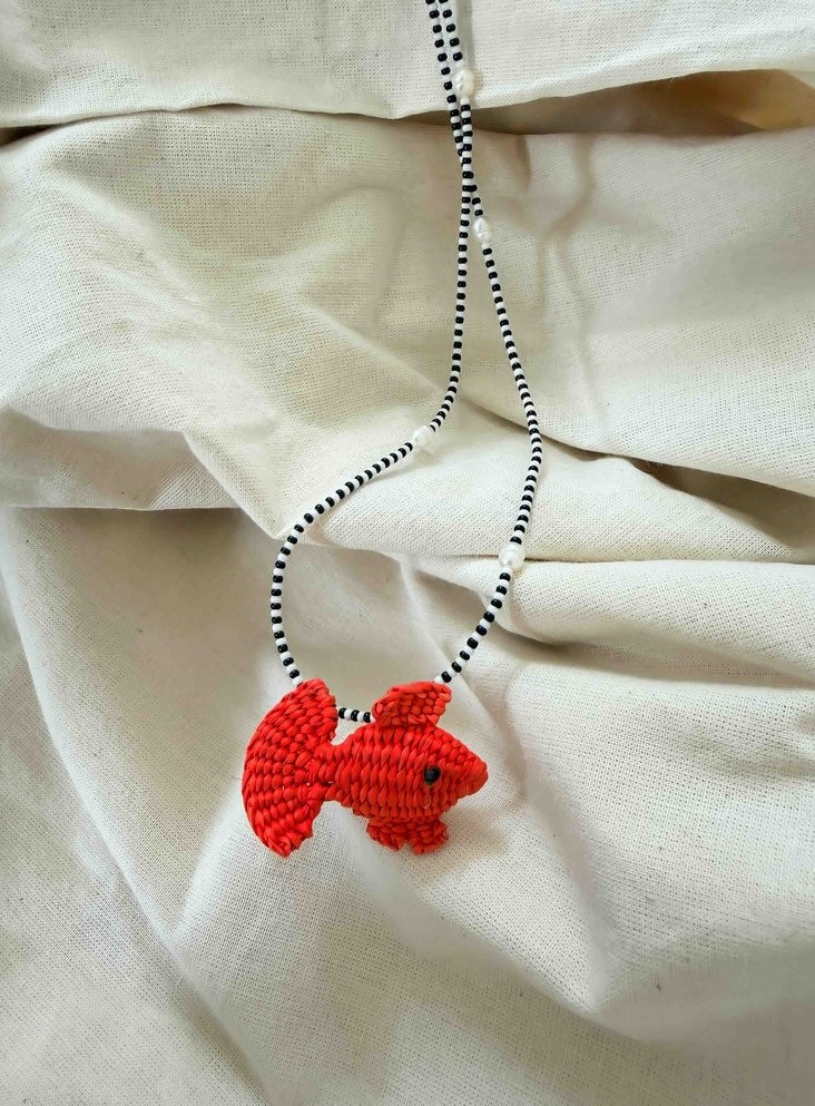 Collar Pez Rojo AWA
