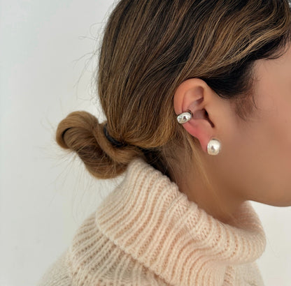 EARCUFF PEQUEÑO PLATEADO