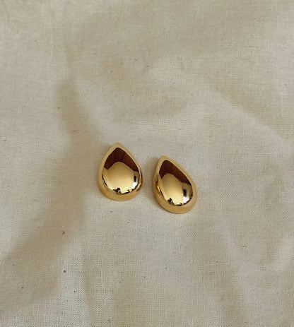 ARETES MEDIANOS GOTAS CHUNKYS DORADAS