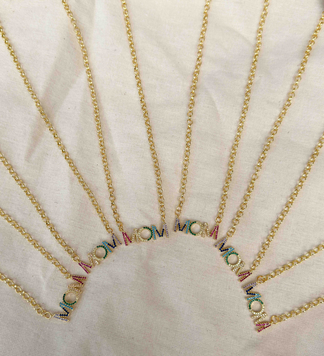 Collar MOM AWA