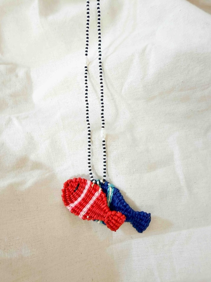 Collar peces AWA