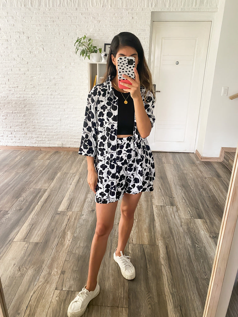 Set Short Flora Black & White